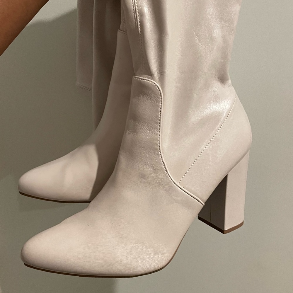 Macy’s Cream Knee High Boots - Size 9